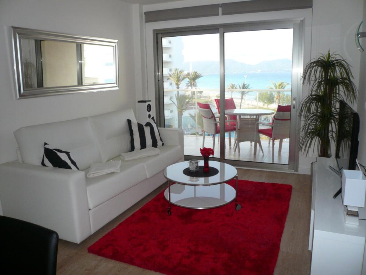 Modern Apartment With Stunning Sea View Cala Millor  Kültér fotó